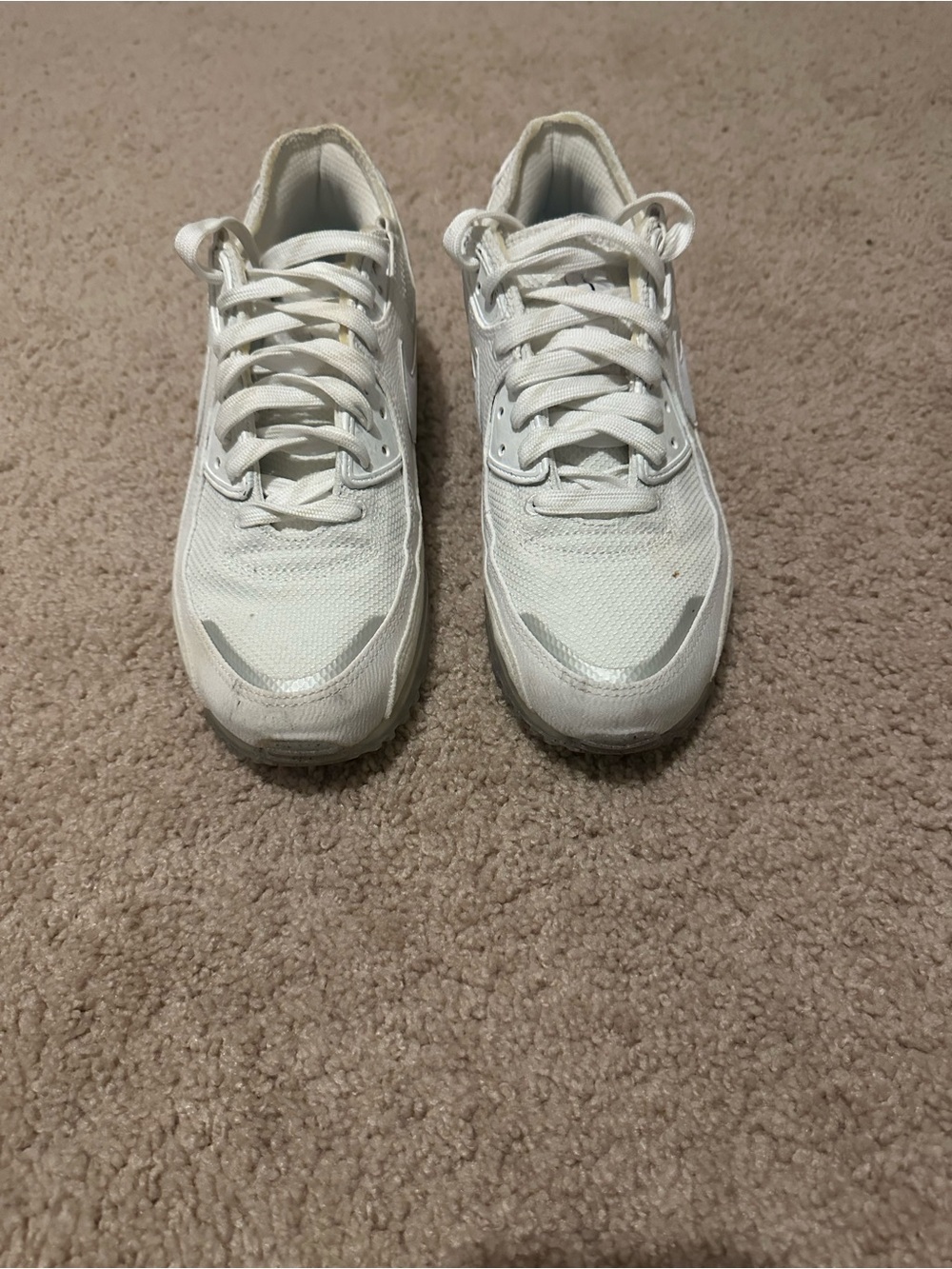 Nike White Men’s Athletic Sneakers